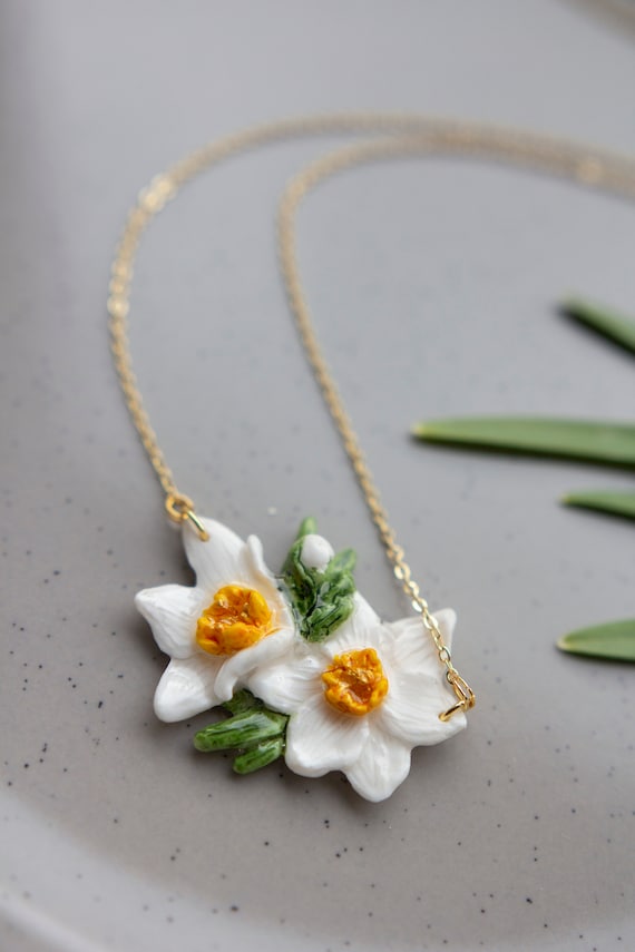 水仙ネックレス - 18カラットゴールドメッキの花のペンダント、春の花 