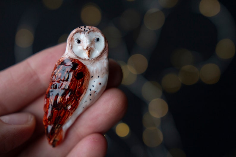 Barn owl brooch/ White bird aesthetic minimalist pin/ Fantasy Jewellery pin/ Polar owl jewelry/ Magnificent outfit decor/ Teachers gift image 3