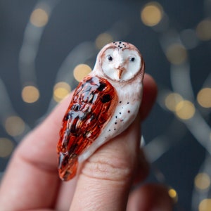 Barn owl brooch/ White bird aesthetic minimalist pin/ Fantasy Jewellery pin/ Polar owl jewelry/ Magnificent outfit decor/ Teachers gift image 1
