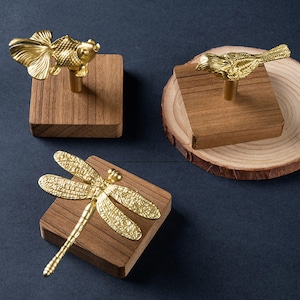 Flower Brass Hooks - Coat Hooks - Animal Hanger Hooks on Walls - Towel Hooks for Bathroom Decor - Wall Hooks