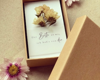 MUTTERTAGS-Geschenkbox mit liebevoller Botschaft, Muttertag, Mama, persönliches Geschenk, Trockenblumen, FELDLIEBE