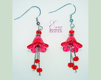 Earrings with red acrylic flowers