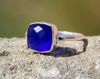 Anillo de plata de ley 92,5, anillo de calcedonia azul, anillo de calcedonia, anillo de plata hecho a mano, joyería de calcedonia, anillo de calcedonia azul con forma de cojín