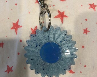 blue sunflower resin keychain