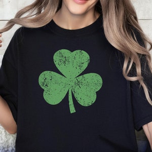 St Patrick&#39;s Day Clover Shirt, Retro  Clover Shirt,  Shamrock Shirt, Lucky Shirt, Irish Shirt, Four Leaf Clover, Irish Lucky Clover Shirt.