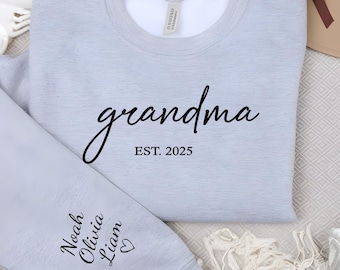 Sweat grand-mère personnalisé : noms des petits-enfants sur la manche, cadeau de famille
