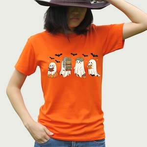 Camiseta de Halloween con fantasmas lectores / Sudadera espeluznante para amantes de los libros imagen 3