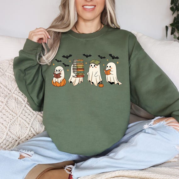Reading Ghosts Halloween Shirt | Book Lover Spooky Pullover