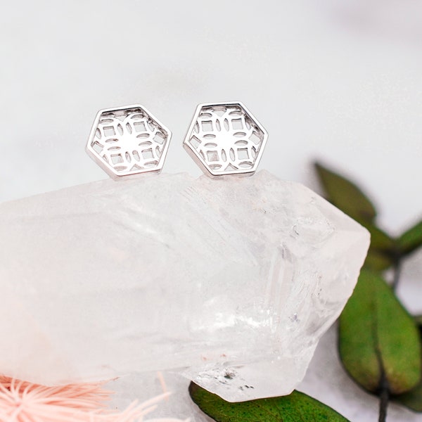 Sterling Silver Geometric Filigree Hexagon Stud Earrings - Elegant and Modern Jewelry - Minimalist Aesthetic Earrings for Her - Grad Gift