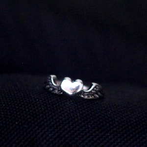 Adjustable Angel Wings Heart Ring: Antique Silver Zinc Alloy (US3-US7) image 7