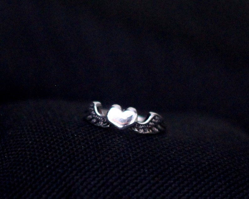 Adjustable Angel Wings Heart Ring: Antique Silver Zinc Alloy (US3-US7) image 7