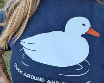 ¡Atrévete a descubrirlo! - Camiseta de pato - Camiseta personalizable - Camiseta para amantes de los animales