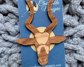 Broche de madera de antílope - Broche grande - Animales en peligro de extinción - Ecológico