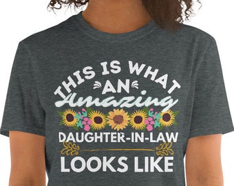 This is What an Awesome Daughter-In-Law Looks Like with Sunflowers Short-Sleeve Unisex T-Shirt