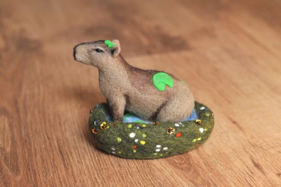 HOME ORNAMENT CAPYBARA Animals Figures Miniature Animal Sculpture