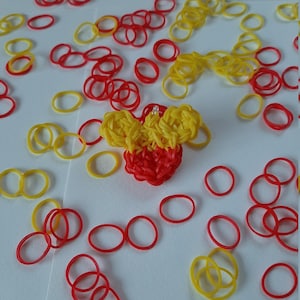 Winnie the pooh head - Loom bands
