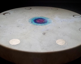 Tambour médical coloré pour les phases de la lune | Tambour chamanique peint à la main | Lunes d'or sur cuir brut naturel