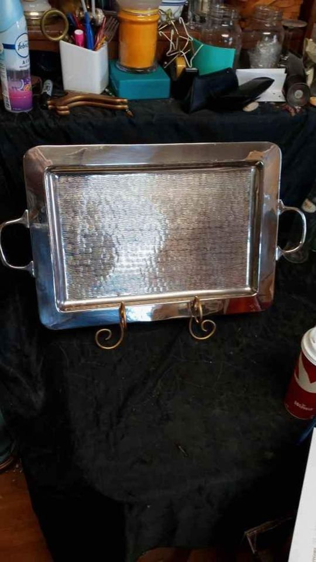 Large ALUMINUM SERVING TRAY W/handles, Hammered Back Grooved Front