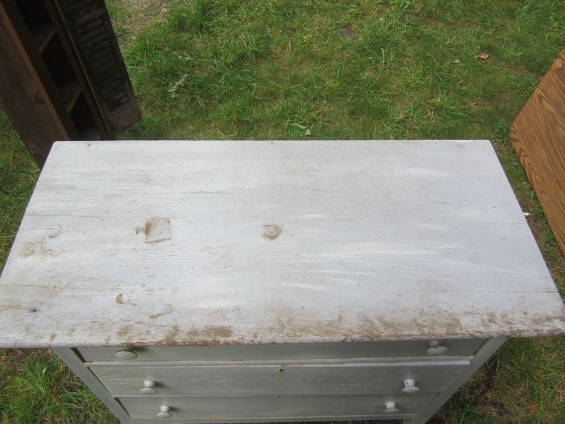 Antique Gray Dresser W/keyholes SHAKER STYLR 18201860 No Etsy