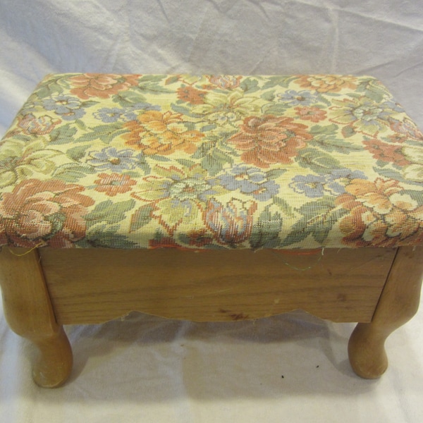 Vtg Small FOOTSTOOL w/Storage, Floral Design Fabric top, Wood Base