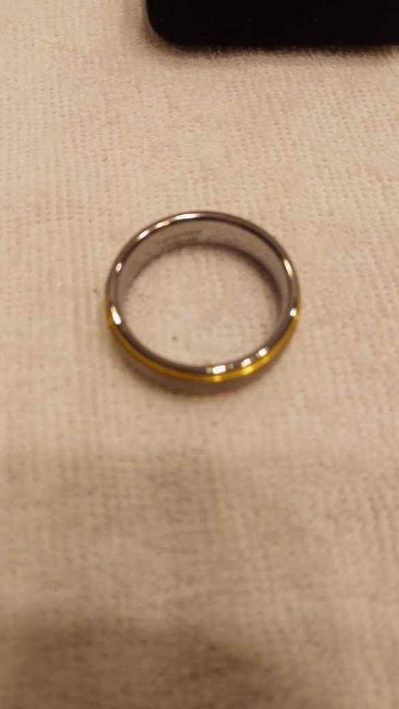 AVON Men's TUNGSTEN Two-tone Ring Size 13 - image 7