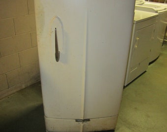 RARE Vtg 50&#39;s Coldspot by Sears Refrigerator, w/Booklet,  NO shipping pick up only