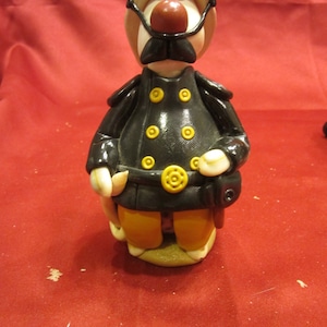 VTG 80&#39;S FIREMAN Handmade figurine, clay, very cute