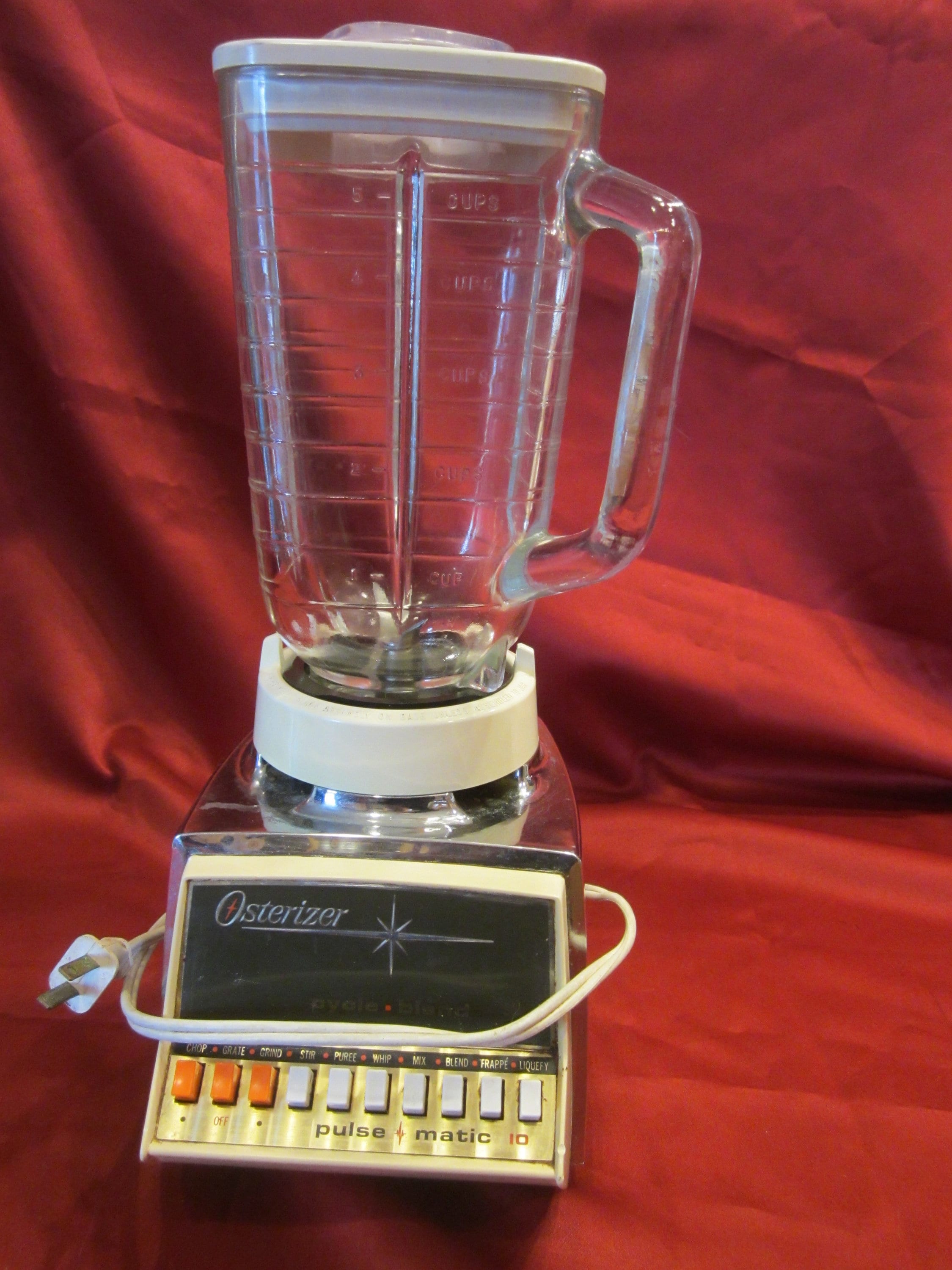 Retro Style 6-Cup Blender, Black