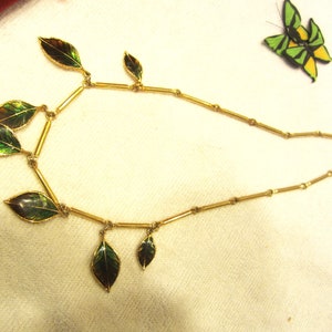 Rare Vtg 70's Gold Tone & Green Enamel Choker, Leaf Pattern