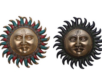 Visage de seigneur soleil, visage de soleil à accrocher au mur de 23 cm, visage de Surya Dev, statue de Suraj Mukhi pour décorer la maison, le bureau, les hôtels, les centres de villégiature, les écoles.