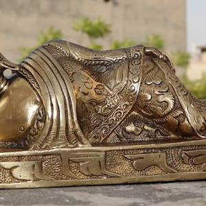 Brass Reclining Buddha statue, 7.5CM Brass Budha idol, Showpiece statue in  resting position, Sleeping Buddha for Home, Decor, Office, Gifts