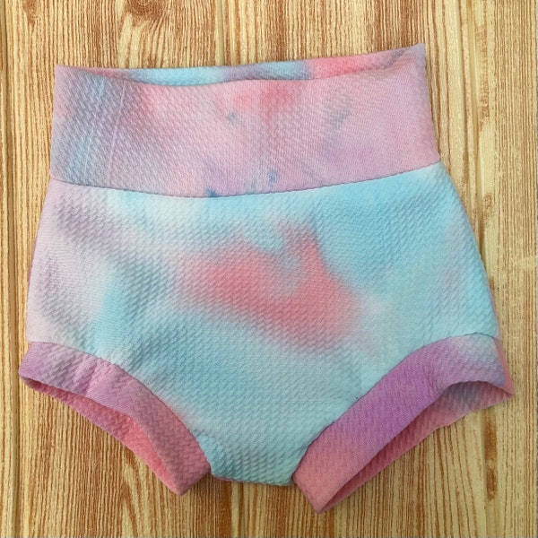 Pastel Tie Dye High Waisted Bummies/Tie Dye Bummies/Baby Girl Bummies/Baby Shorts/Shorties/Baby Bottoms/Newborn Bummies/Baby Bloomers/Bummie