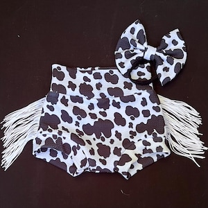 Black Cow Fringe Bummies and Bow/Fringe Bummies/Rodeo Girl Outfit/Baby Girl Shorts Set/Cowgirl Bummies/Western Bummies/Baby Cow Outfit