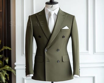 オリーブグリーンのダブルブレストスーツ：テーラードフィットの