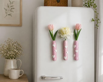 Handcrafted Mini Clay Vase Magnet: Ceramic Fridge Decor