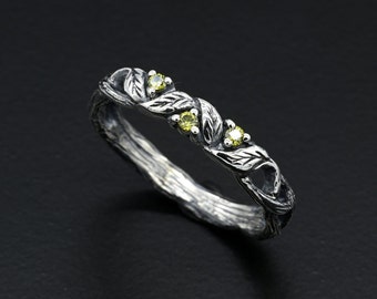 Unique peridot ring, Dainty branch and leaves peridot ring, Leaves on the twig ring, Wild nature ring, Unusual engagement ring for her