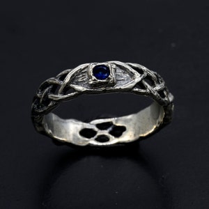 Wide Celtic Wedding Ring, Celtic pattern & Sapphire Wedding Band with Tree Bark, Vintage Style Tree Sapphire Ring,Men and Women Wedding Band