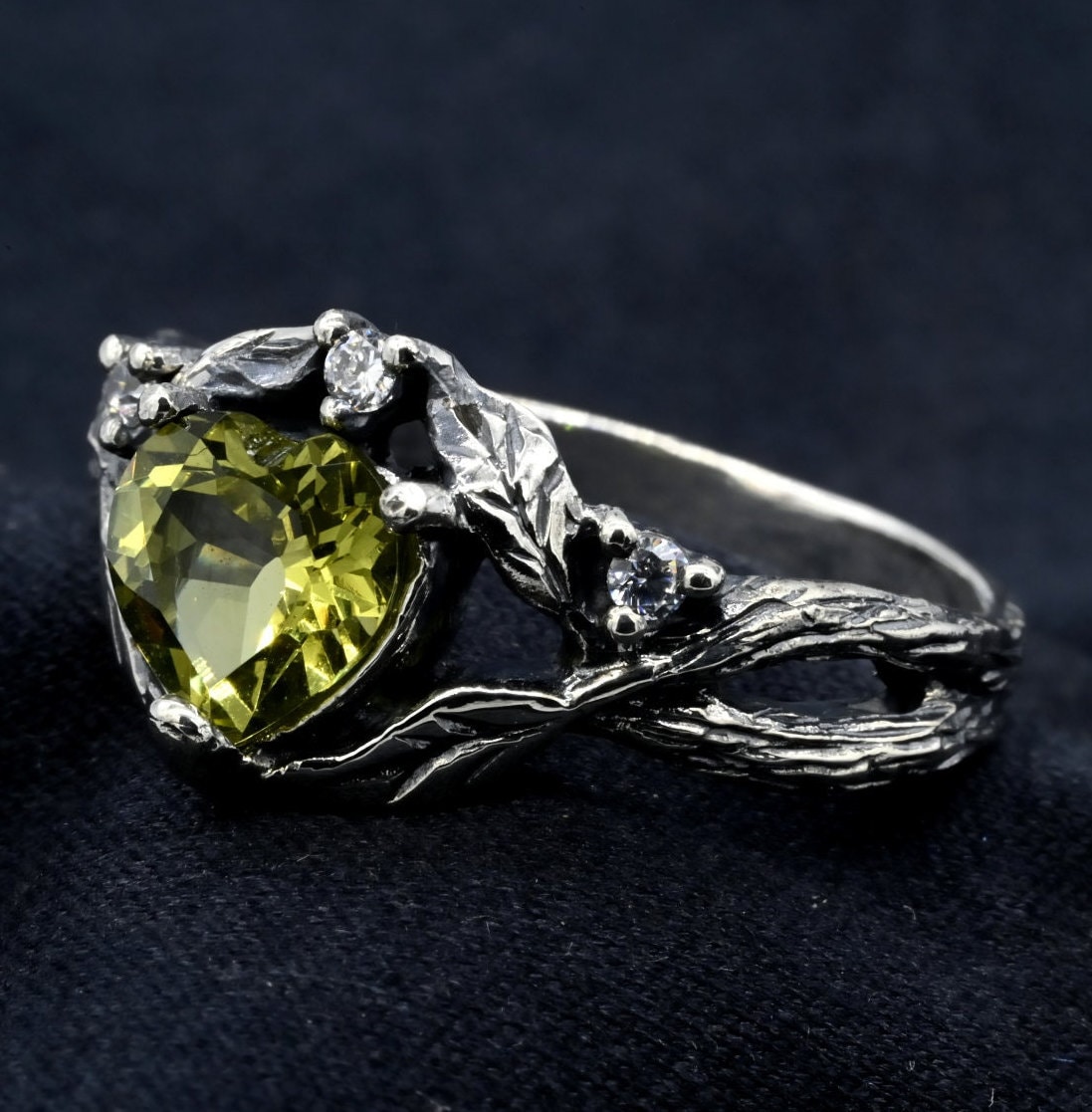 Unique Peridot ring, Dainty branch and leaves Peridot ring, Flower on the twig ring, Wild Peridot ring, Unusual engagement ring for her