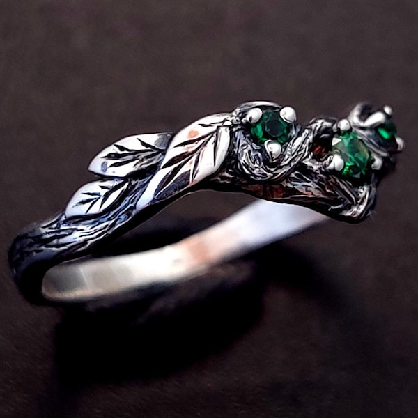 Emerald Branch Ring with Sculpted Leaves — 925 Sterling Silver Twig Design — Forest Inspired Engagement — Nature Woodland Jewelry