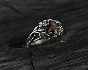 Anello floreale fumé: incisione floreale vintage - zircone color caffè intenso, argento sterling, dimensioni e finiture personalizzabili