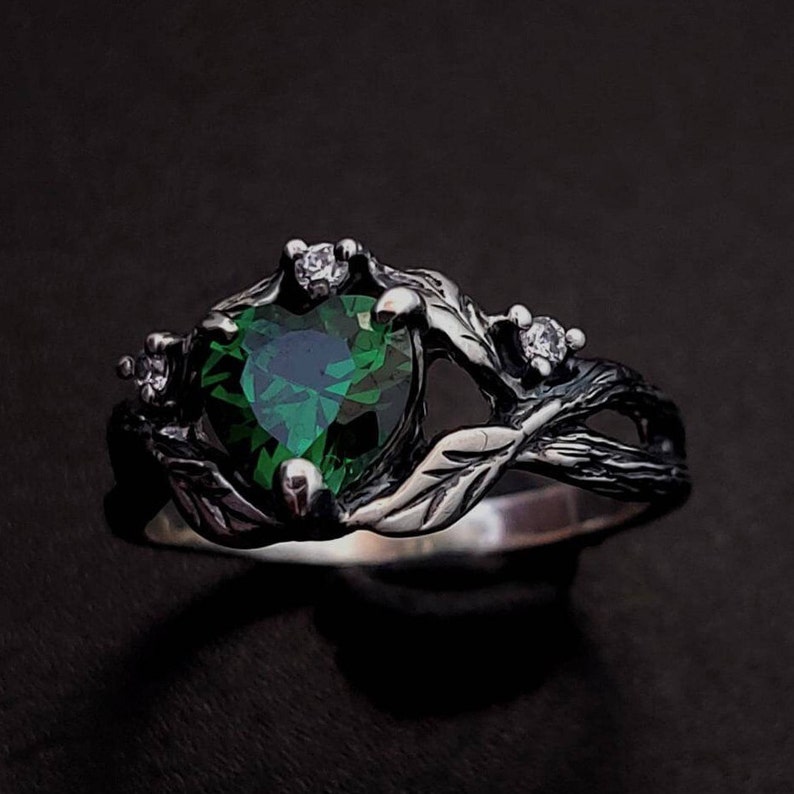 Celtic emerald silver ring, Tiny branch silver ring with emerald, Celtic knot silver engagement ring, Women's keltic sterling silver ring image 3