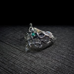 Wedding Ring - Viking Ring For Women - Promise Ring For Her With Detailed Leaves And Tree - Witch Gothic Ring