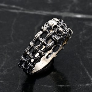 Skull Engagement Ring - Sterling Silver Dark Gothic Skull Engagement Ring - Skeleton Ring - Dainty Skull Ring - Witch Ring