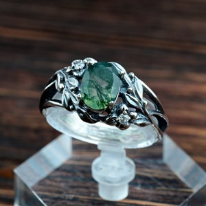 Vintage Moss Agate Ring, Silver Ring Oval cut Moss Agate Engagement Ring, Flower Moissanite Ring, Ring for Women