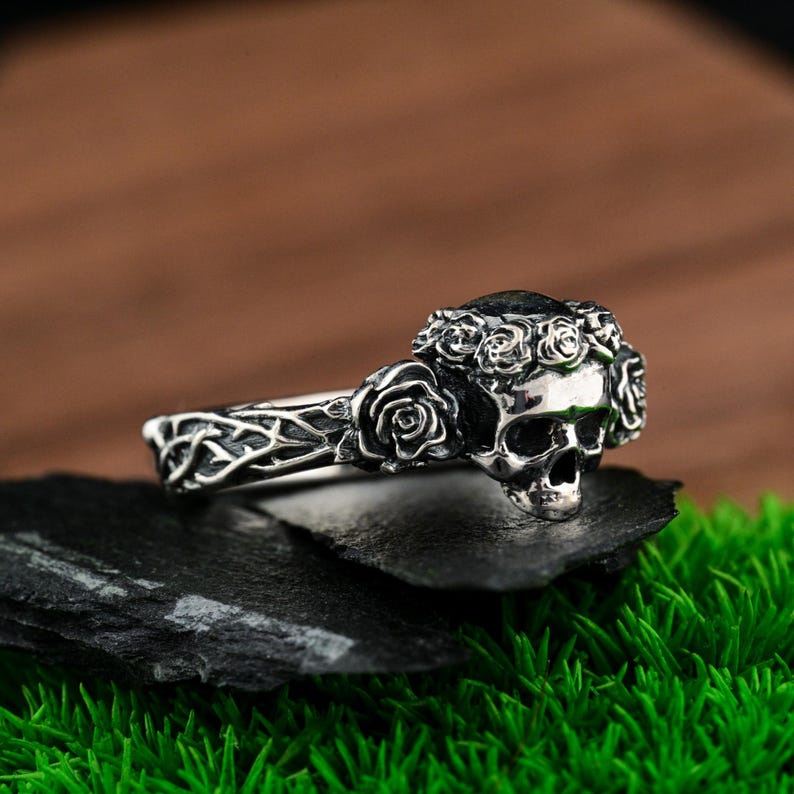 Skull And Roses Graph Skull and Roses Ring, 925 Sterling Silver, Gothic Statement Jewelry - Etsy