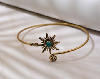 Brazalete turquesa Sunburst, brazalete ajustable, brazalete tribal, brazalete para festivales gitanos, joyería bohemia, regalos para mujeres, regalos