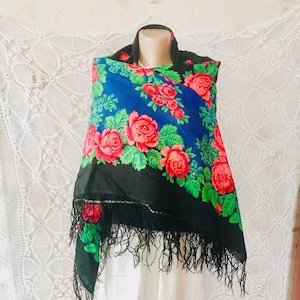 Wool Scarf Floral Scarf Vintage Shawl Vintage Ukrainian Shawl  Shawl Gift to Grandma Made in USSR Shawl