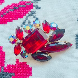 Brooch Vintage brooches Antique brooch Vintage jewelry Jewel Beautiful brooch Brooches Pins Clips USSR Birthday present