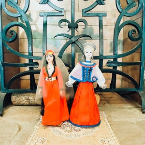 Set of 2 old dolls, dolls of the USSR, hand-painted, national, style, Ukrainian, toys