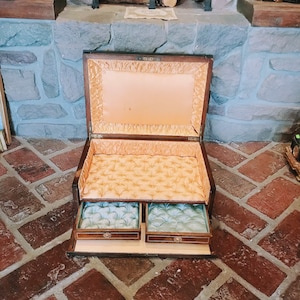 Silverware Silverware Box Decorated Silverware Chest Wooden storage case for 19th century dishes